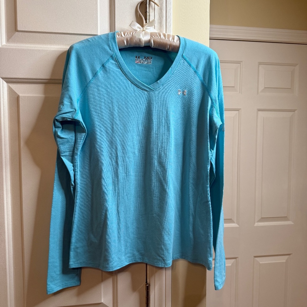Under Armor , Medium, Semi Fitted, Heat Gear,Turquoise
